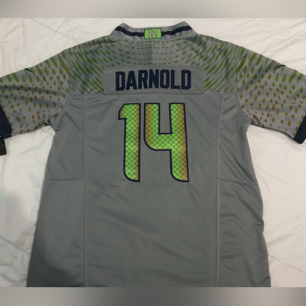 Rivalries Collection Sam Darnold Jersey, 2025, new with tags!